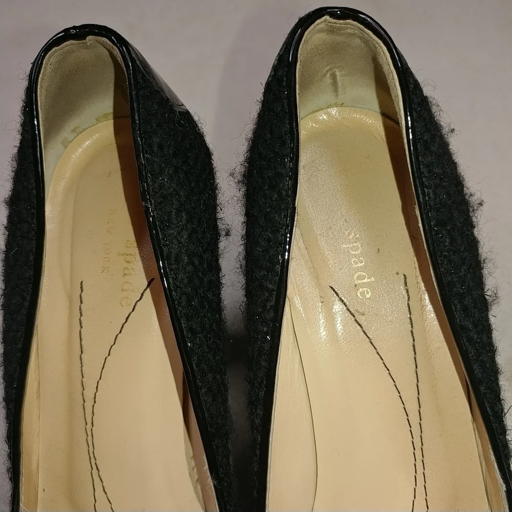 KATE SPADE Classic Black Patent Leather Chunky Blo